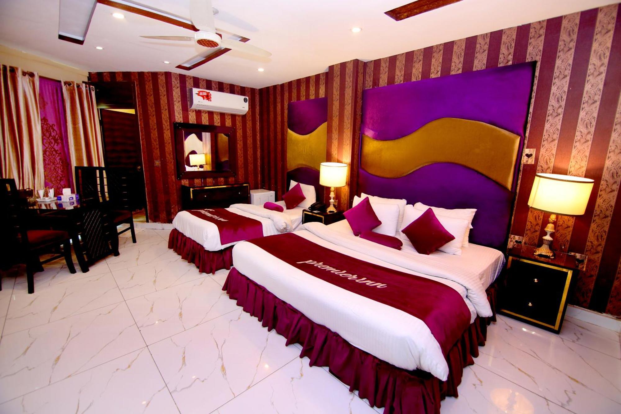 Premier Inn Gulberg Lahore Exteriér fotografie