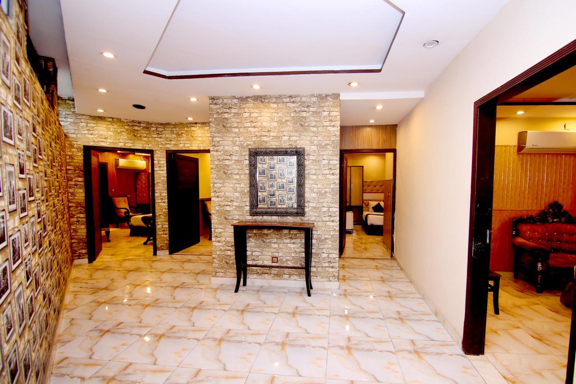 Premier Inn Gulberg Lahore Exteriér fotografie