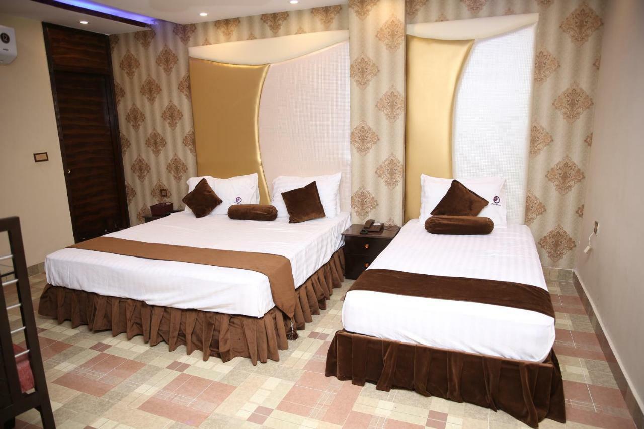 Premier Inn Gulberg Lahore Exteriér fotografie