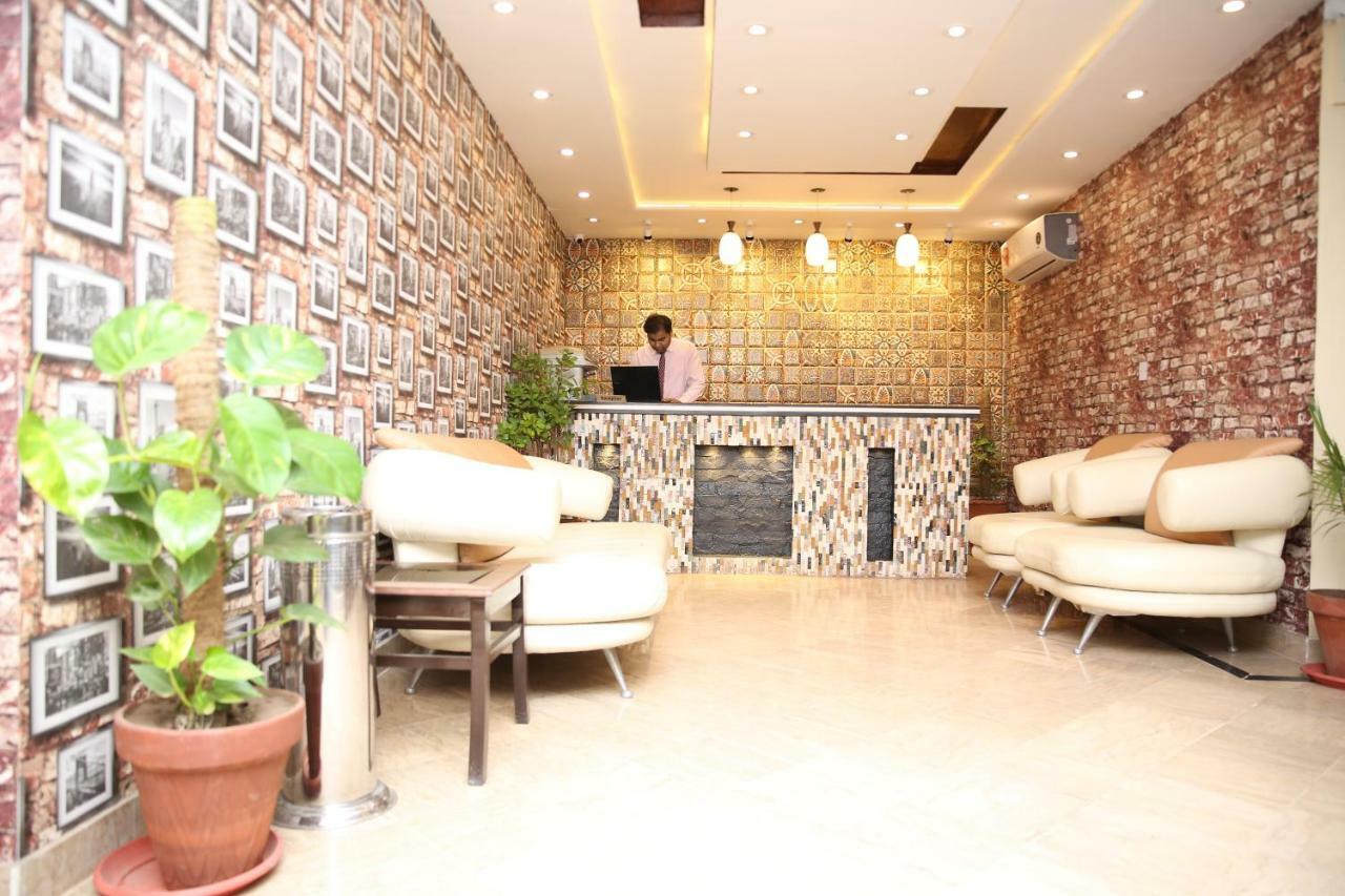 Premier Inn Gulberg Lahore Exteriér fotografie